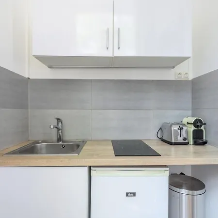 With Mezzanine 150m From The Metro * Lille