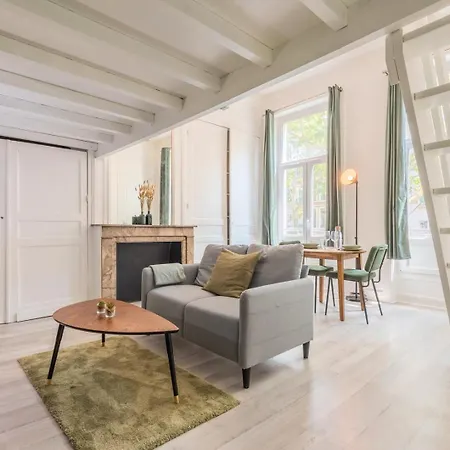 Apartamento With Mezzanine 150m From The Metro Lille